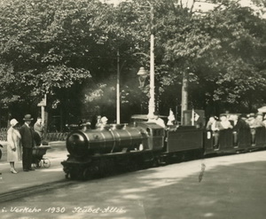 Bild Liliputeisenbahn zur Hygieneausstellung 1930/31, Sammlung Arndt