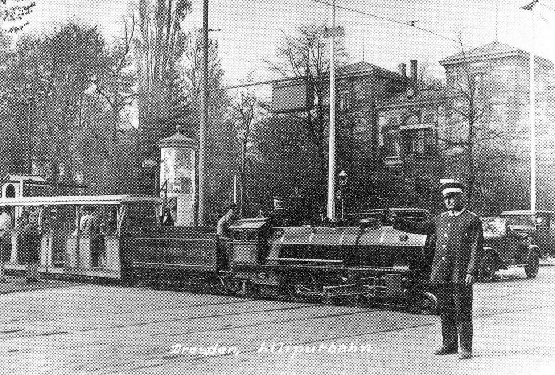 Der Zug kreuzt die heutige Lennéstraße
