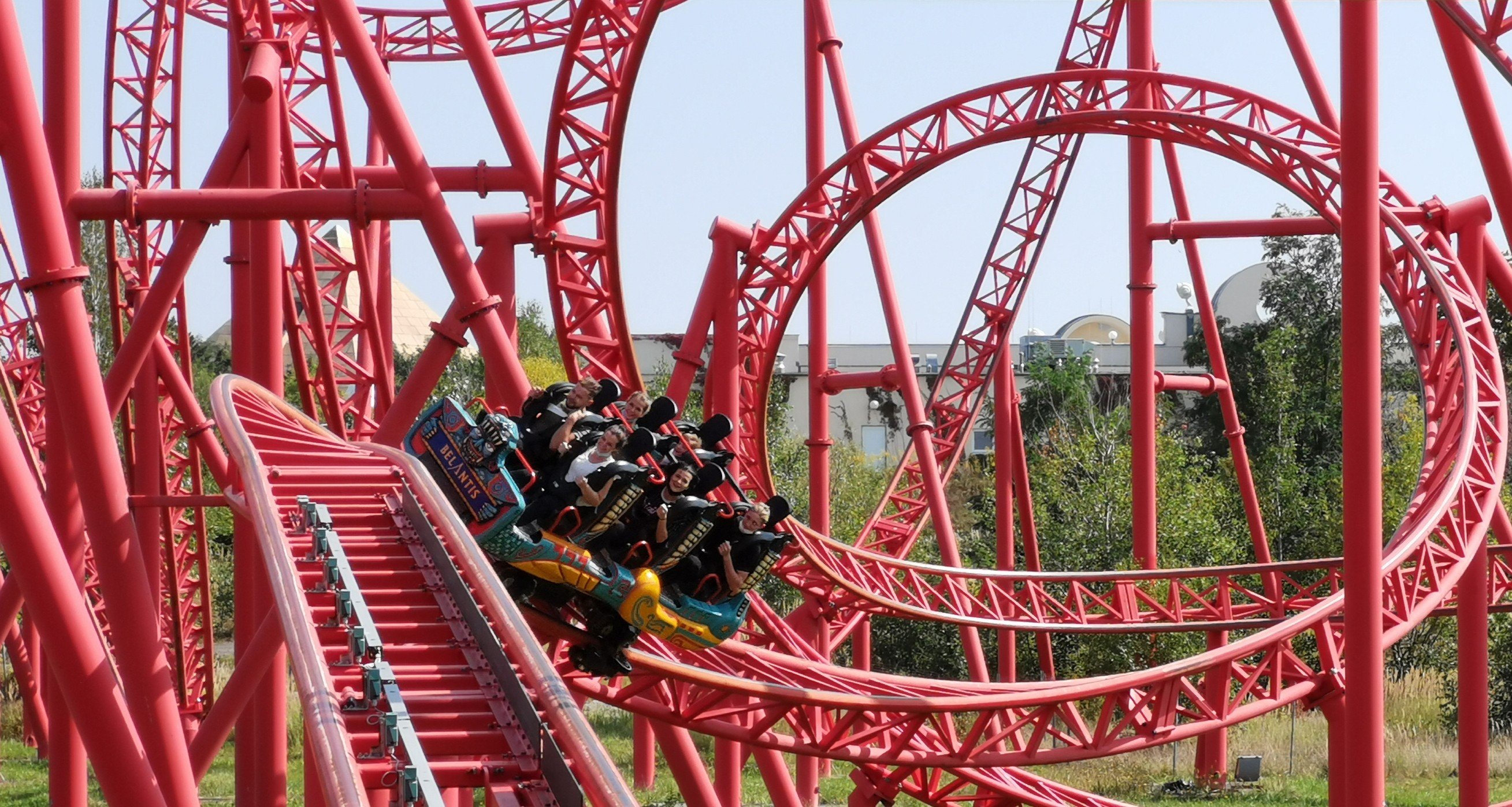 Achterbahn Huracan im Belantis