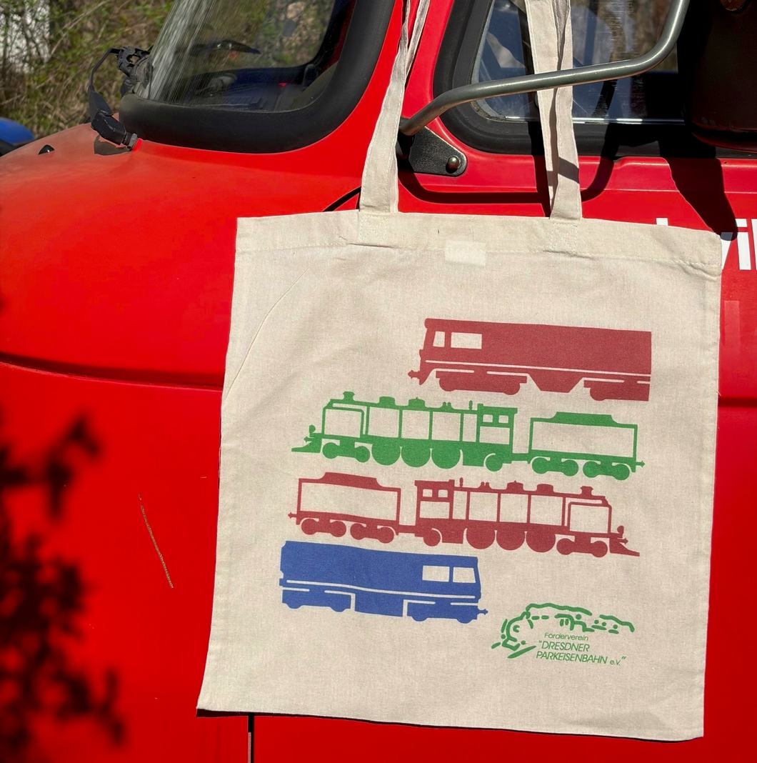 Stoffbeutel mit den vier Lokomotiven der Parkeisenbahn